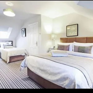 Bed & Breakfast Almara House, Galway